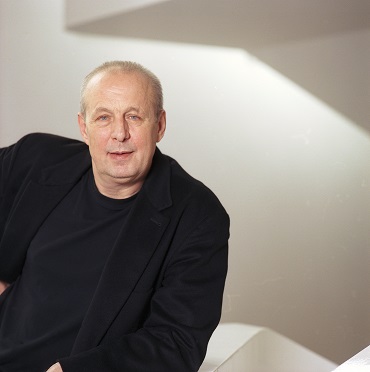 指揮/史提芬‧史托爾泰茲照片